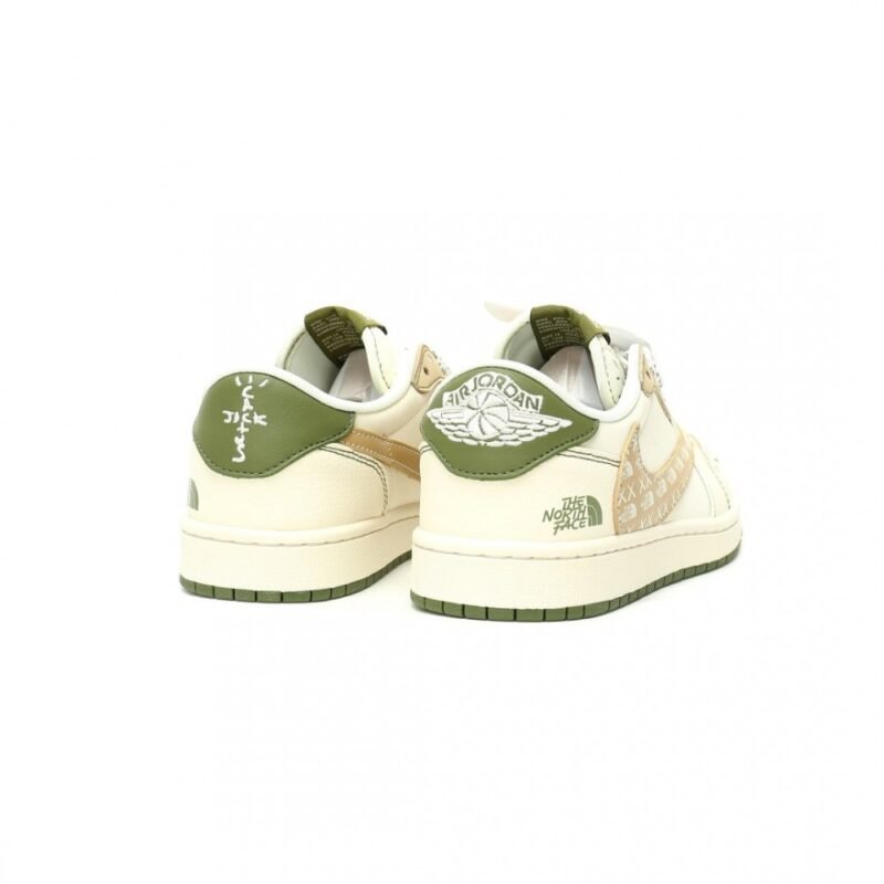 【AT12528】Nike エアジョーダン 1 ロー x The North Face x Travis Scott スニーカー | TNF x Nike