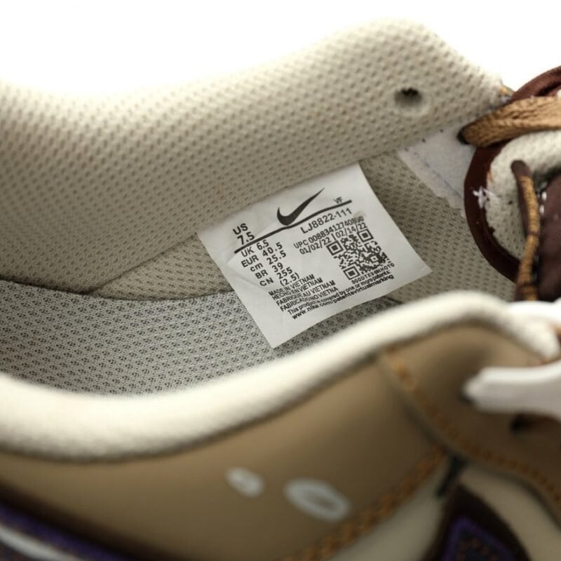 【AT12563】NIKEナイキAir Force 1 07 LV8 Lowシリーズコラボレーションスニーカー | Nike x Labubu