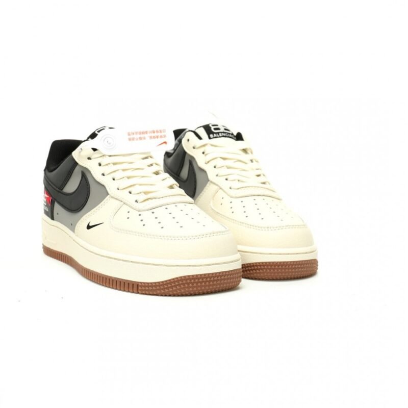 【AT12564】BALENCIAGA x Nike Air Force 1コラボレーションシューズ | AF1