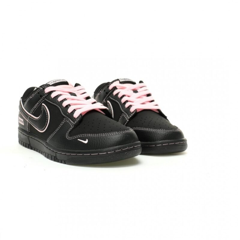【AT12566】シュプリーム×ナイキSBダンクローコラボスケートシューズ | Nike x Supreme