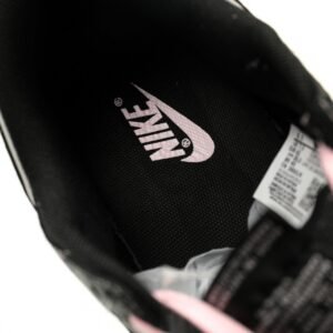 【AT12566】シュプリーム×ナイキSBダンクローコラボスケートシューズ | Nike x Supreme