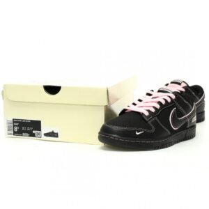 【AT12566】シュプリーム×ナイキSBダンクローコラボスケートシューズ | Nike x Supreme