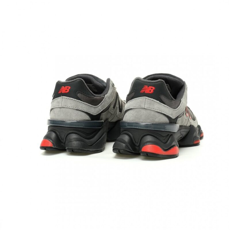 【AT12576】New Balance（ニューバランス）9060シリーズ Grey Black Red スニーカー | New Balance
