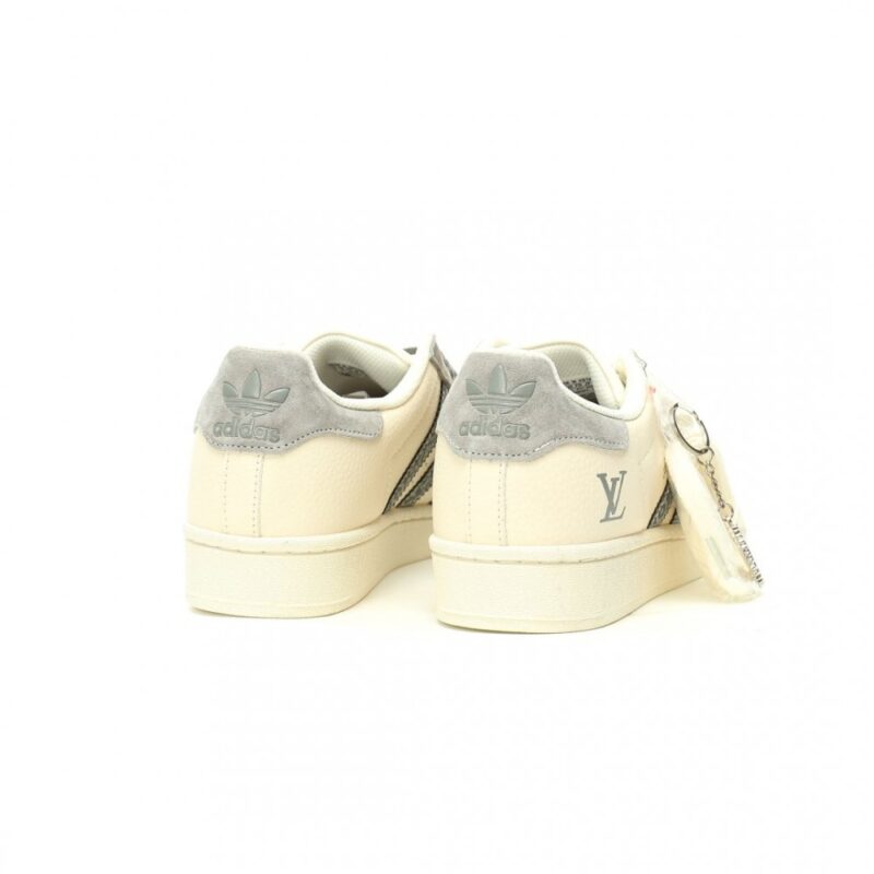【AT12580】ルイ・ヴィトン x アディダス オリジナルス Superstar コラボ スニーカー | Louis Vuitton x Adidas