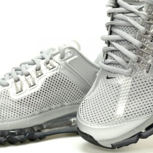 【AT12611】ナイキ Air Max 2013シリーズ メタリックシルバーグレー スニーカー | Air Max