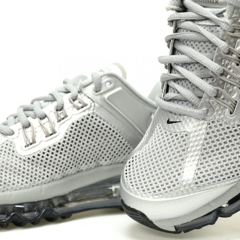 【AT12611】ナイキ Air Max 2013シリーズ メタリックシルバーグレー スニーカー | Air Max