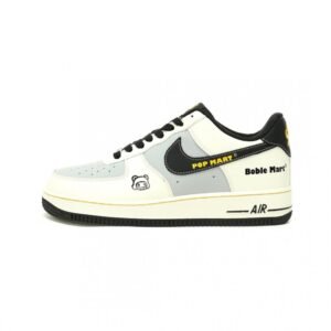 【AT12618】泡泡玛特 x Nike Air Force 1 コラボ スニーカー 新作！ストリートファッションとアート美学を融合 | Air Force 1