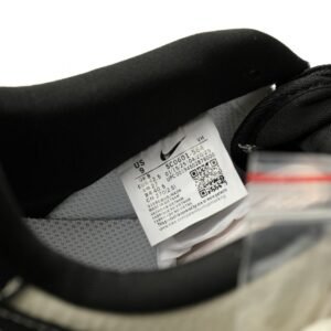 【AT12618】泡泡玛特 x Nike Air Force 1 コラボ スニーカー 新作！ストリートファッションとアート美学を融合 | Air Force 1