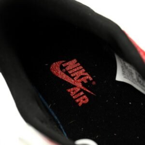 【AT12619】ナイキ×CDG×トラビススコット Air Jordan 1 Lowコラボスニーカー | Supreme Nike
