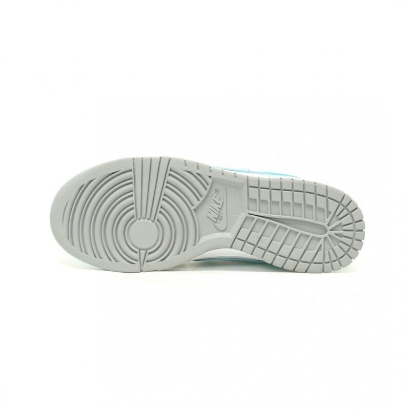 【AT12652】ナイキ×Off-White SB Dunk Low：前衛的な美学に融合させた限定コラボアート | Nike x Off-White