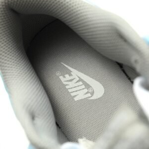 【AT12652】ナイキ×Off-White SB Dunk Low：前衛的な美学に融合させた限定コラボアート | Nike x Off-White