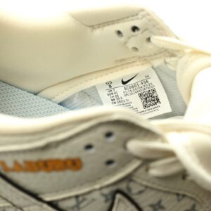 【AT12653】Nike SB Dunk Low LABUBU コラボカスタムバージョンスケートボードシューズ | Labubu