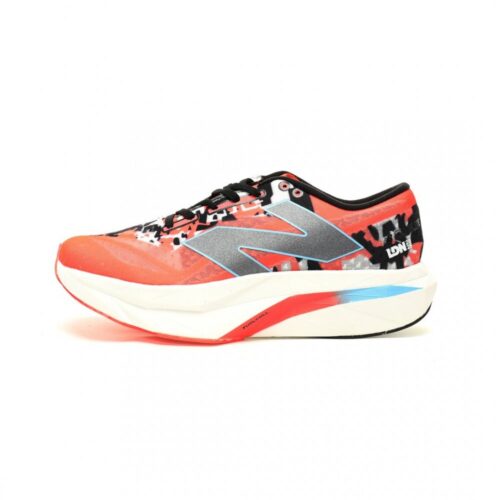 【AT12677】ニューバランス FuelCell Rebel v4 ランニングシューズ | New Balance