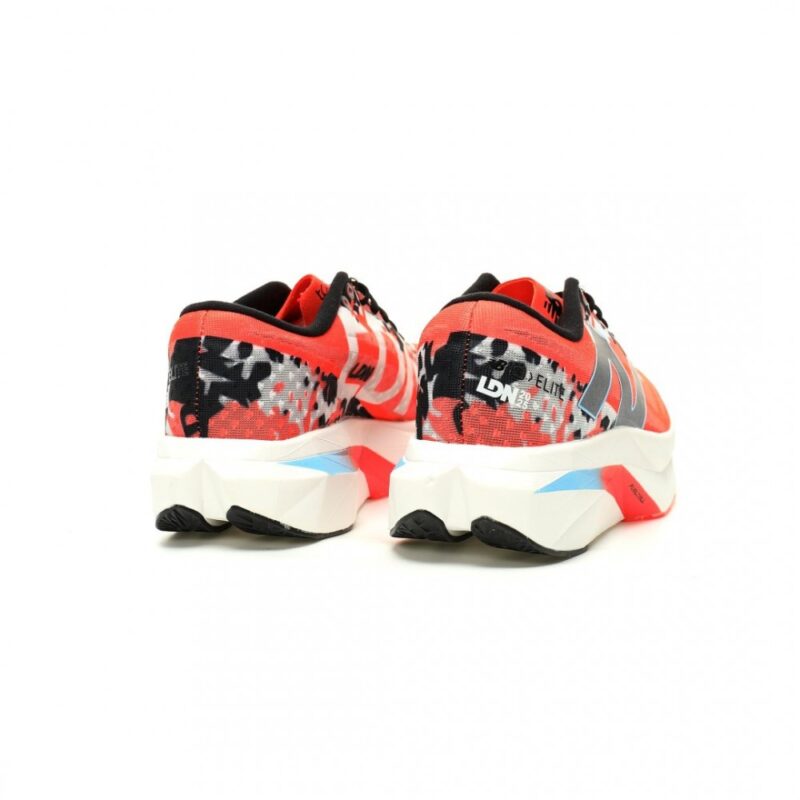 【AT12677】ニューバランス FuelCell Rebel v4 ランニングシューズ | New Balance