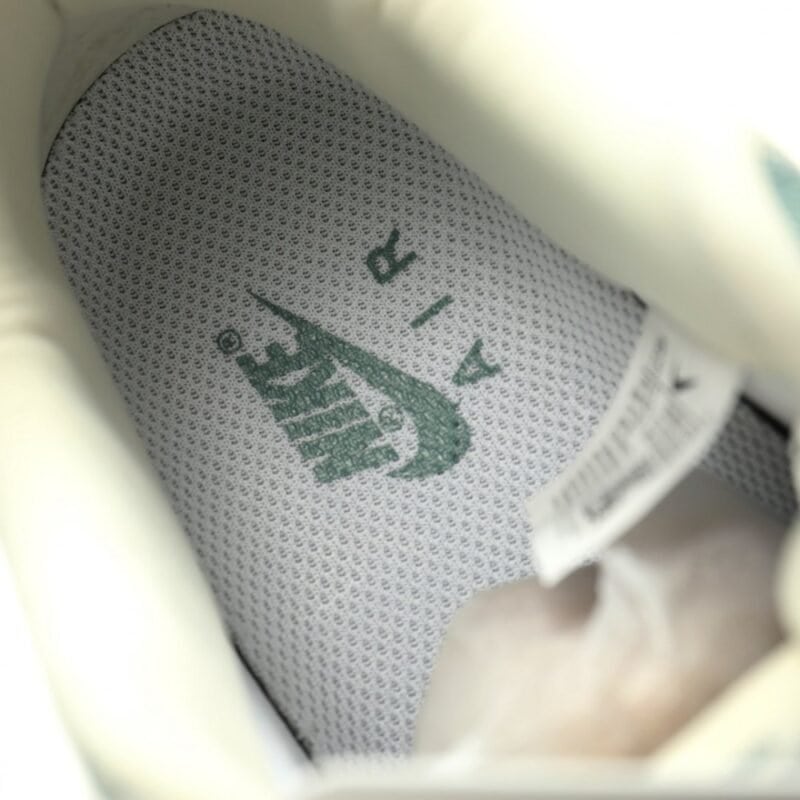 【AT12686】ルイ・ヴィトン x ナイキ Air Force 1限定コラボスニーカー | LV x Nike