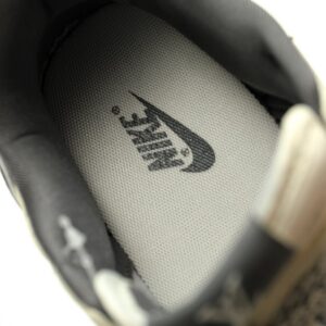 【AT12688】ナイキSBダンクロー×ルイ・ヴィトンコラボデザイン スニーカー | Louis Vuitton x Nike