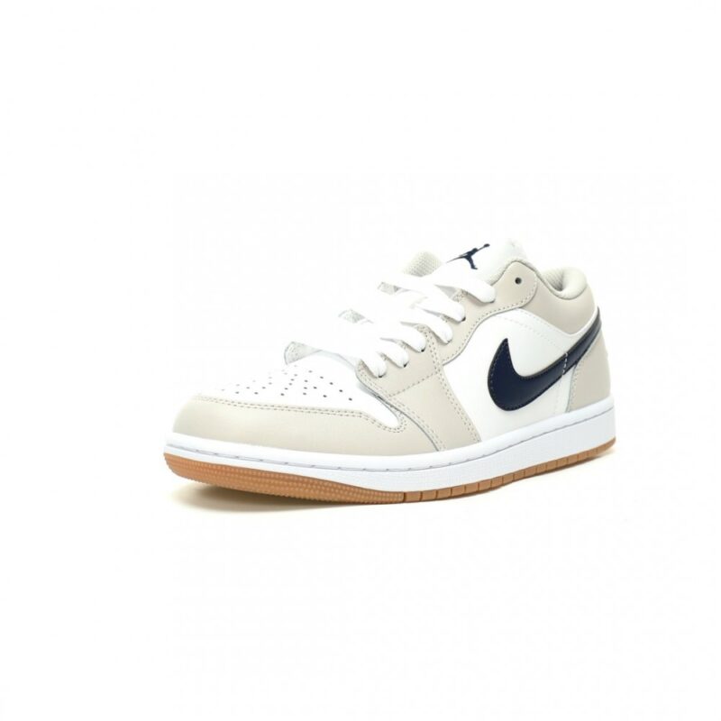 【AT12690】ナイキ エア ジョーダン 1 ロー ジョージタウン配色 優れたクッション性と耐久性を持つバスケットボールシューズ | Nike Jordan