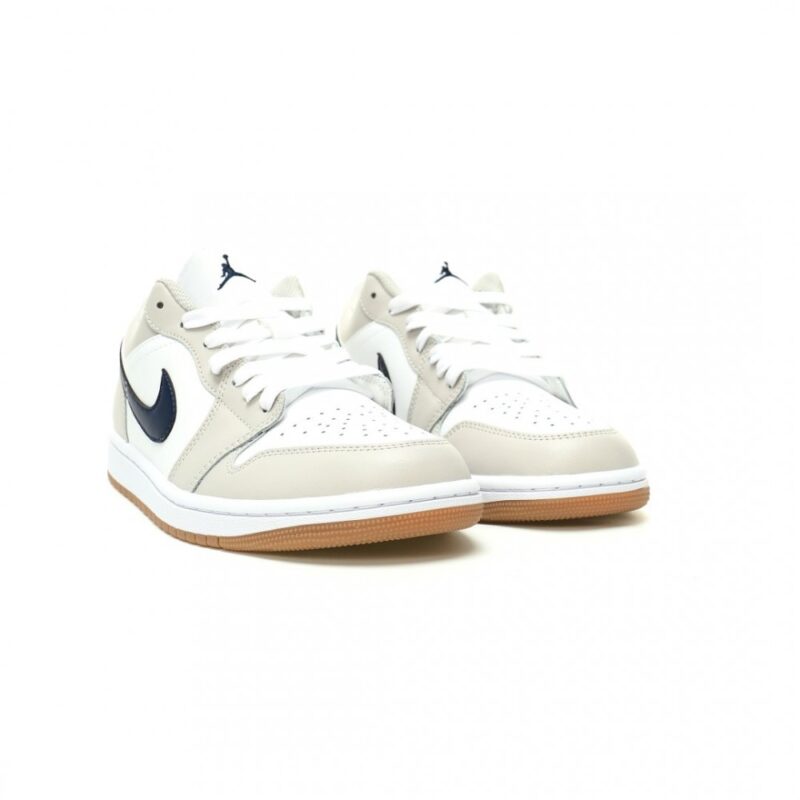 【AT12690】ナイキ エア ジョーダン 1 ロー ジョージタウン配色 優れたクッション性と耐久性を持つバスケットボールシューズ | Nike Jordan