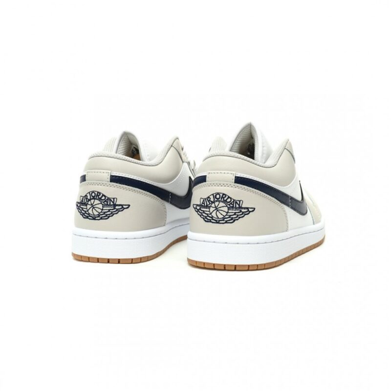 【AT12690】ナイキ エア ジョーダン 1 ロー ジョージタウン配色 優れたクッション性と耐久性を持つバスケットボールシューズ | Nike Jordan