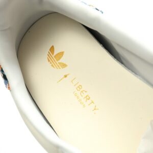 【AT12705】アディダス（Adidas）のGazelle Indoor スペシャルエディションスニーカー - レトロスポーツ美学を再現 | Adidas