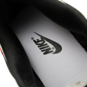【AT12711】【ナイキ】SB Dunk Lowクラシックスニーカーオフホワイトブラックフレイム | Nike Dunk