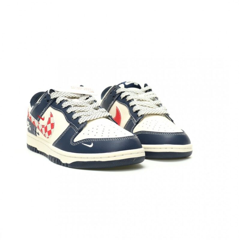 【AT12712】Nike SB Dunk Low クラシックスラムダンクシリーズのローカットスケートボードシューズ | Nike Dunk