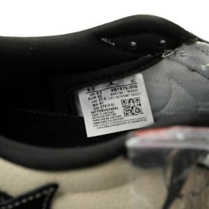 【AT12718】ナイキエアジョーダン1ローキャレットWIP x トラビス・スコットコラボスニーカー | Travis Scott Nike