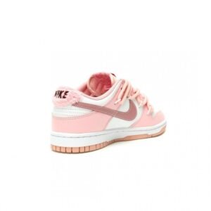 【AT12719】Nike SB Dunk Low × Off-White 限定スニーカー | Nike Dunk