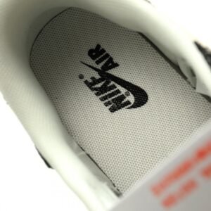 【AT12722】ナイキ エア ジョーダン 1 ロースペシャル エディション Levi's Travis Scott | Travis Scott x Nike