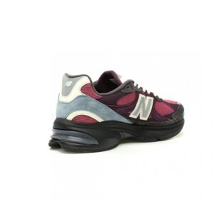 【AT12737】KITH × New BalanceコラボM2010スニーカー - ストリートファッションと機能性の融合 | New Balance