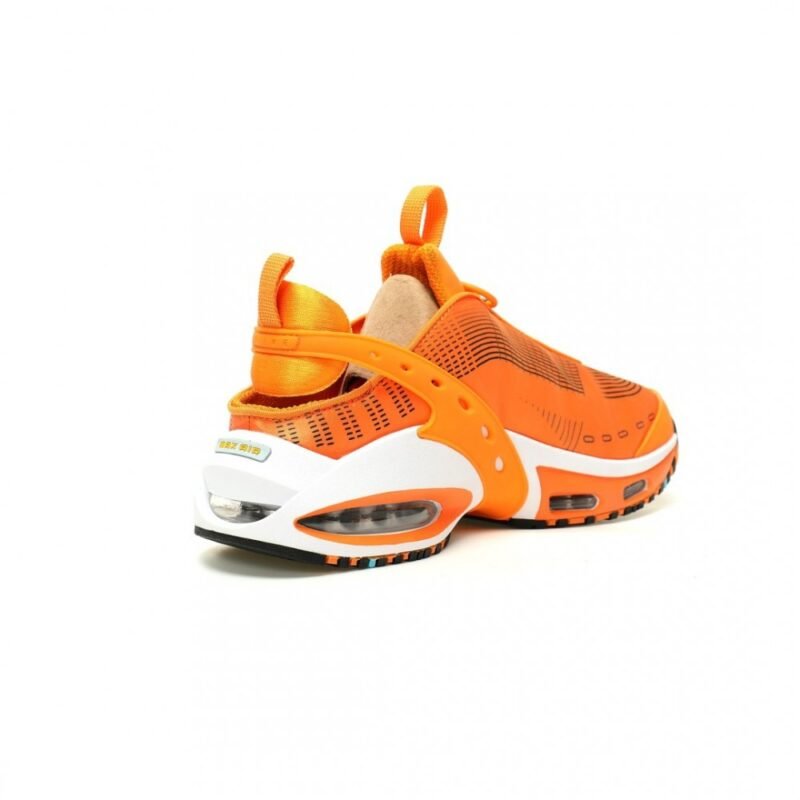 【AT12743】Nike Air Max Craze復活！未来的シューズで夏のスタイリングをアップグレード | Air Max
