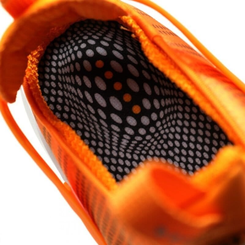 【AT12743】Nike Air Max Craze復活！未来的シューズで夏のスタイリングをアップグレード | Air Max