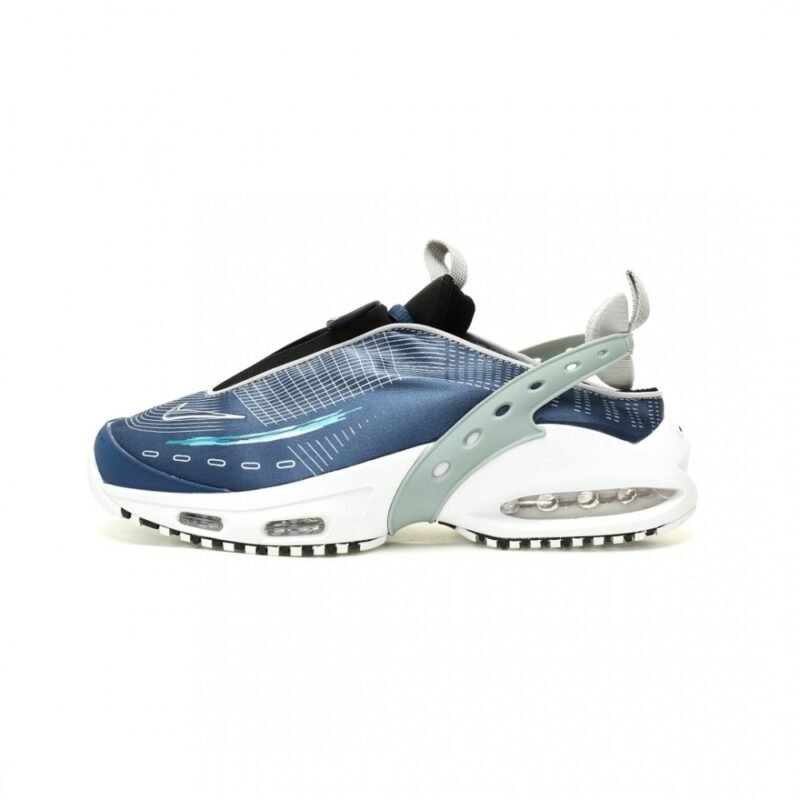 【AT12748】ナイキ エア マックス クレイズ: 未来を感じるダークブルーカラーの復刻モデル | Nike Air Max