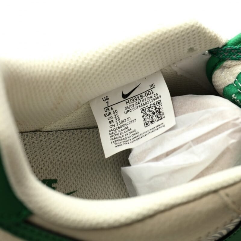【AT12749】Stussy × Nike Air Force 1コラボレーションスニーカー | Nike x Stussy