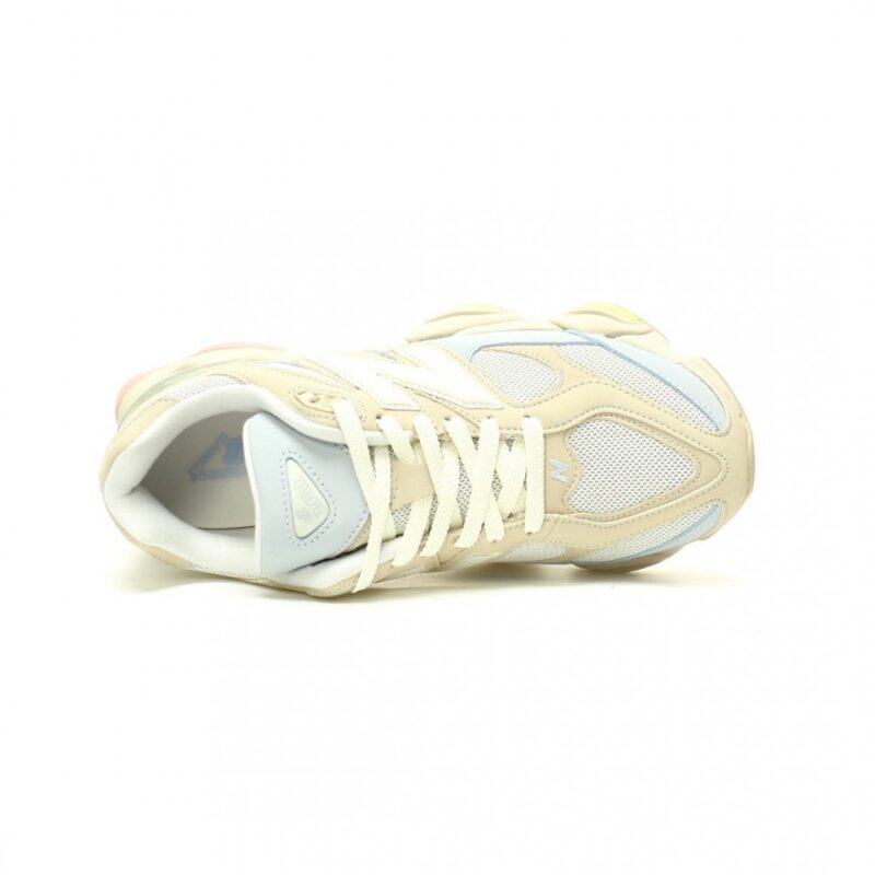 【AT12760】New Balance 9060シリーズ - Blue Creamマカロンカラー スニーカー | New Balance