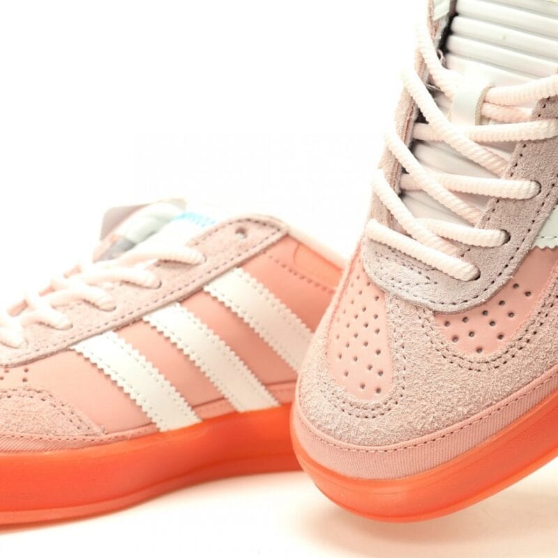 【AT12767】アディダス x バッド・バニーadidas x Bad Bunny Gazelle Indoor 限定コラボトレーナー | adidas