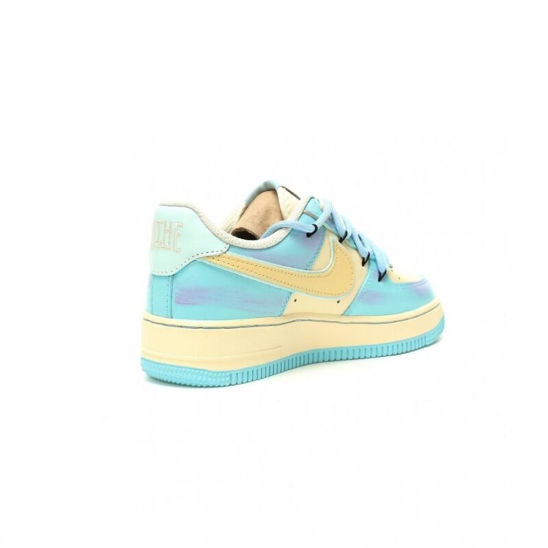 【AT12774】Nike Air Force 1 クリームイエローとブルーのグラフィティデザインスニーカー | OffWhite x Nike