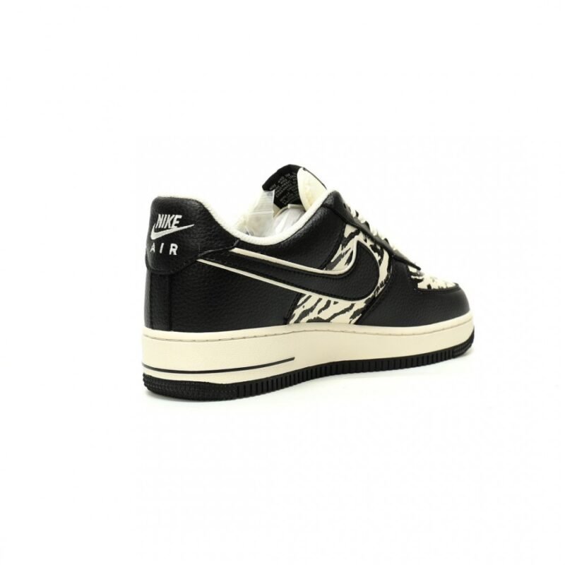 【AT12776】BALENCIAGA x Nike Air Force 1コラボローカットスニーカー | Nike Air Force 1