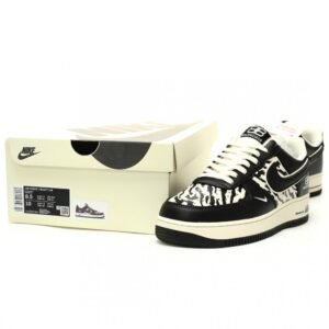 【AT12776】BALENCIAGA x Nike Air Force 1コラボローカットスニーカー | Nike Air Force 1