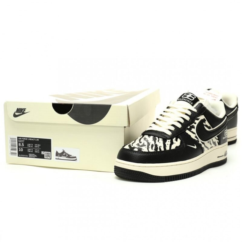【AT12776】BALENCIAGA x Nike Air Force 1コラボローカットスニーカー | Nike Air Force 1