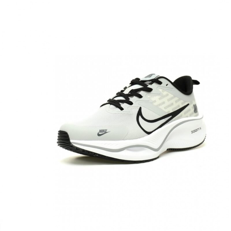 【AT12835】Stussy × ナイキ Air ZoomX Plus ストリートファッションとプロスポーツの完璧な融合 | Nike x Stussy