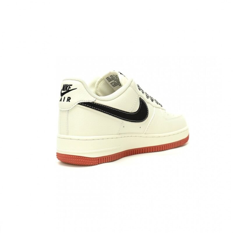 【AT12839】ルイ・ヴィトン x ナイキ Air Force 1 コラボ スニーカー | Nike x Louis Vuitton