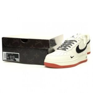 【AT12839】ルイ・ヴィトン x ナイキ Air Force 1 コラボ スニーカー | Nike x Louis Vuitton