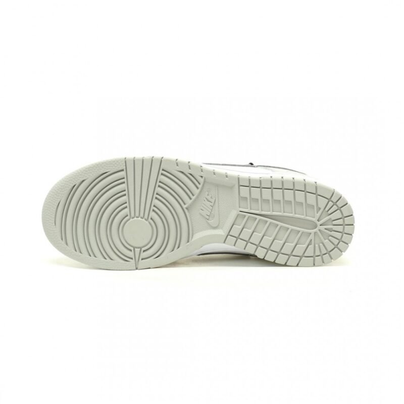 【AT12844】ナイキ SB ダンク Low × Off-White コラボ スニーカー | Nike x Dunk