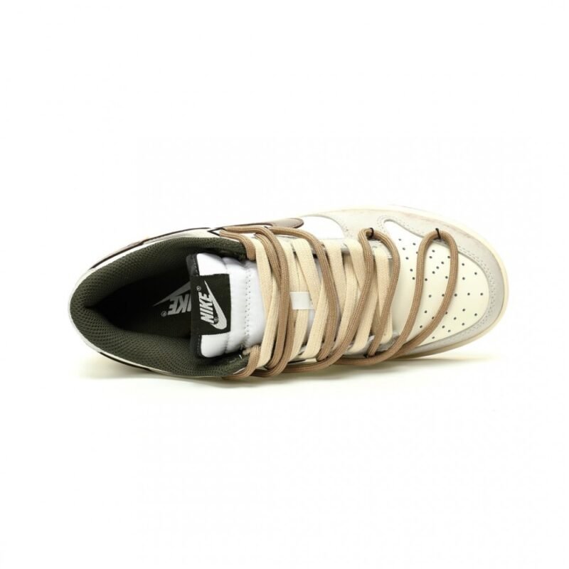 【AT12845】ナイキSB ダンクロー ローカーキ＆ホワイト スニーカー | Nike x Dunk