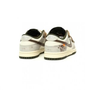 【AT12845】ナイキSB ダンクロー ローカーキ＆ホワイト スニーカー | Nike x Dunk