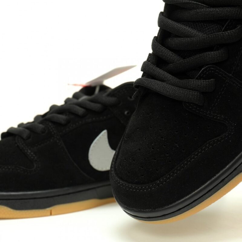 【AT12850】ナイキSBダンクロープロシリーズ スケートボードファッションの王道 黒&白カラー ストリートスタイル | Dunk