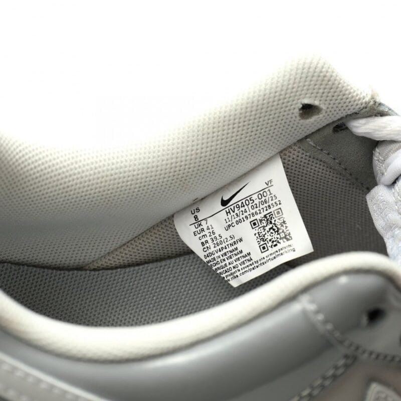 【AT12879】ナイキ Air Force 1 '07 Low Grey スニーカー 日本語 | Nike Air Force 1