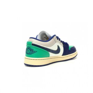 【AT12895】ナイキ エア ジョーダン 1 ロー 青緑オフホワイト バスケットボールシューズ | Air Jordan