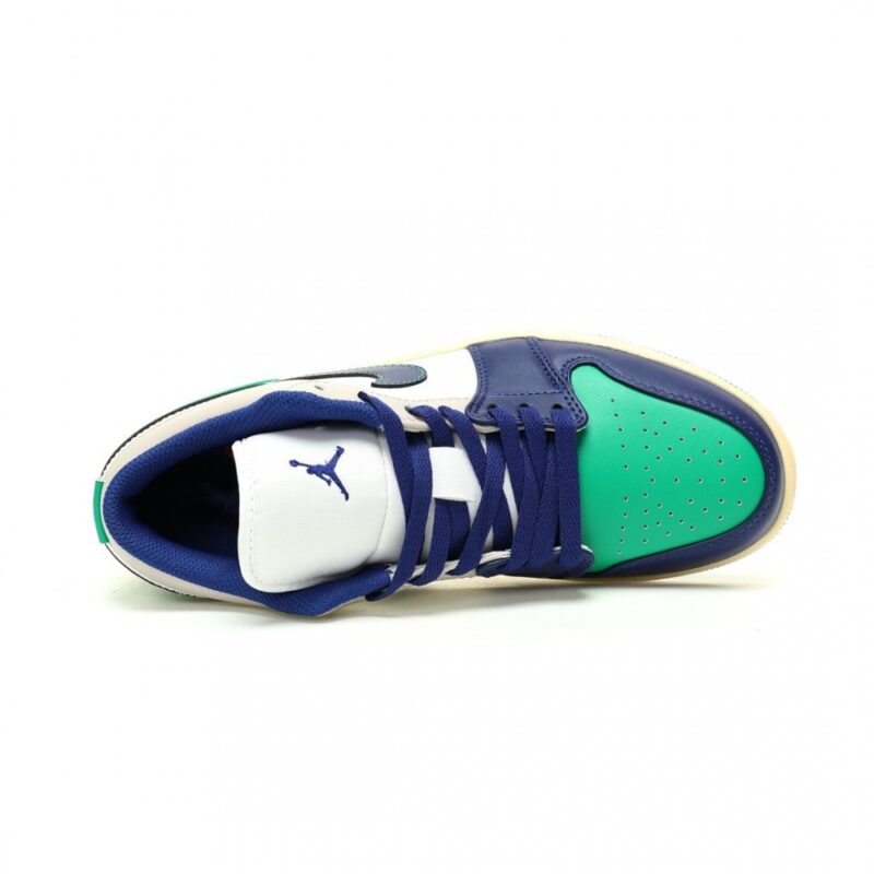 【AT12895】ナイキ エア ジョーダン 1 ロー 青緑オフホワイト バスケットボールシューズ | Air Jordan